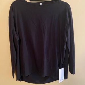 Lulu lemon back in action long sleeve
